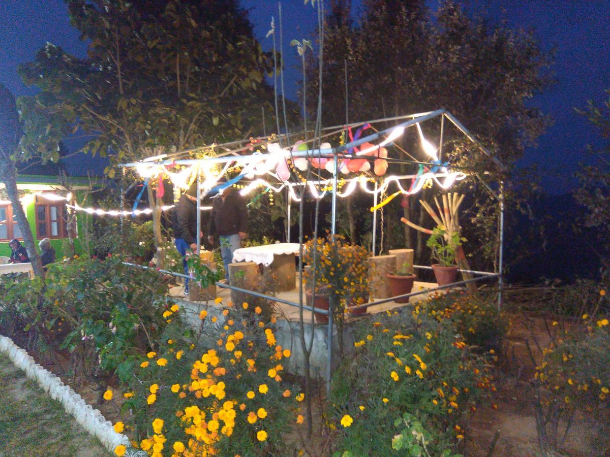 Maa Ananda Mayee Guest House Binsar Εξωτερικό φωτογραφία